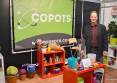 Bas Verschoor van Copots, ook een van de handvol bedrijven die nu voor het eerst op de beurs is 'toegelaten', en die voor veel kwekers sinds jaar en dag een van de vaste toeleveranciers is.